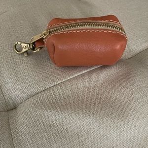 Portland Leather Goods Satuma Dopp keychain
